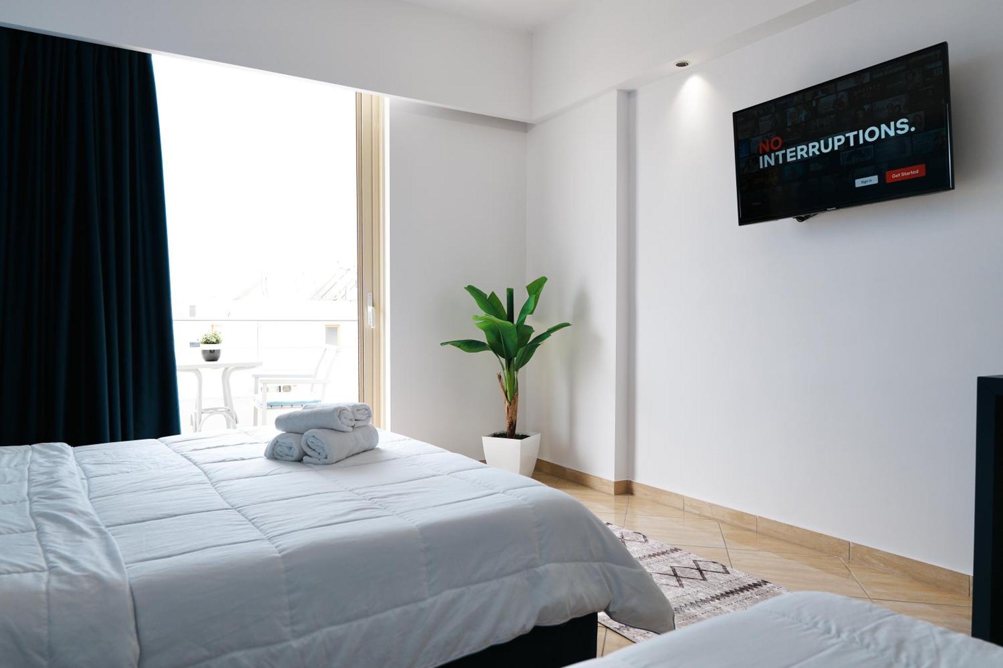 Hotel Blue Sky Sarandë Eksteriør bilde