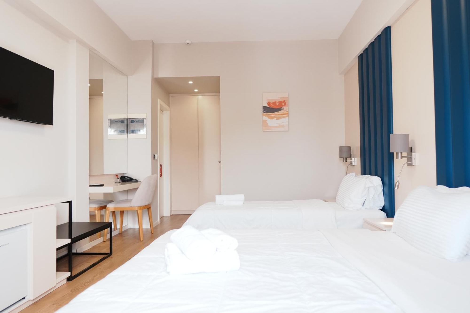 Hotel Blue Sky Sarandë Eksteriør bilde