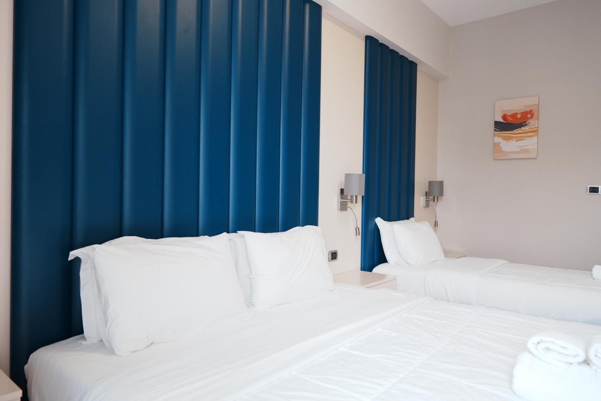 Hotel Blue Sky Sarandë Eksteriør bilde