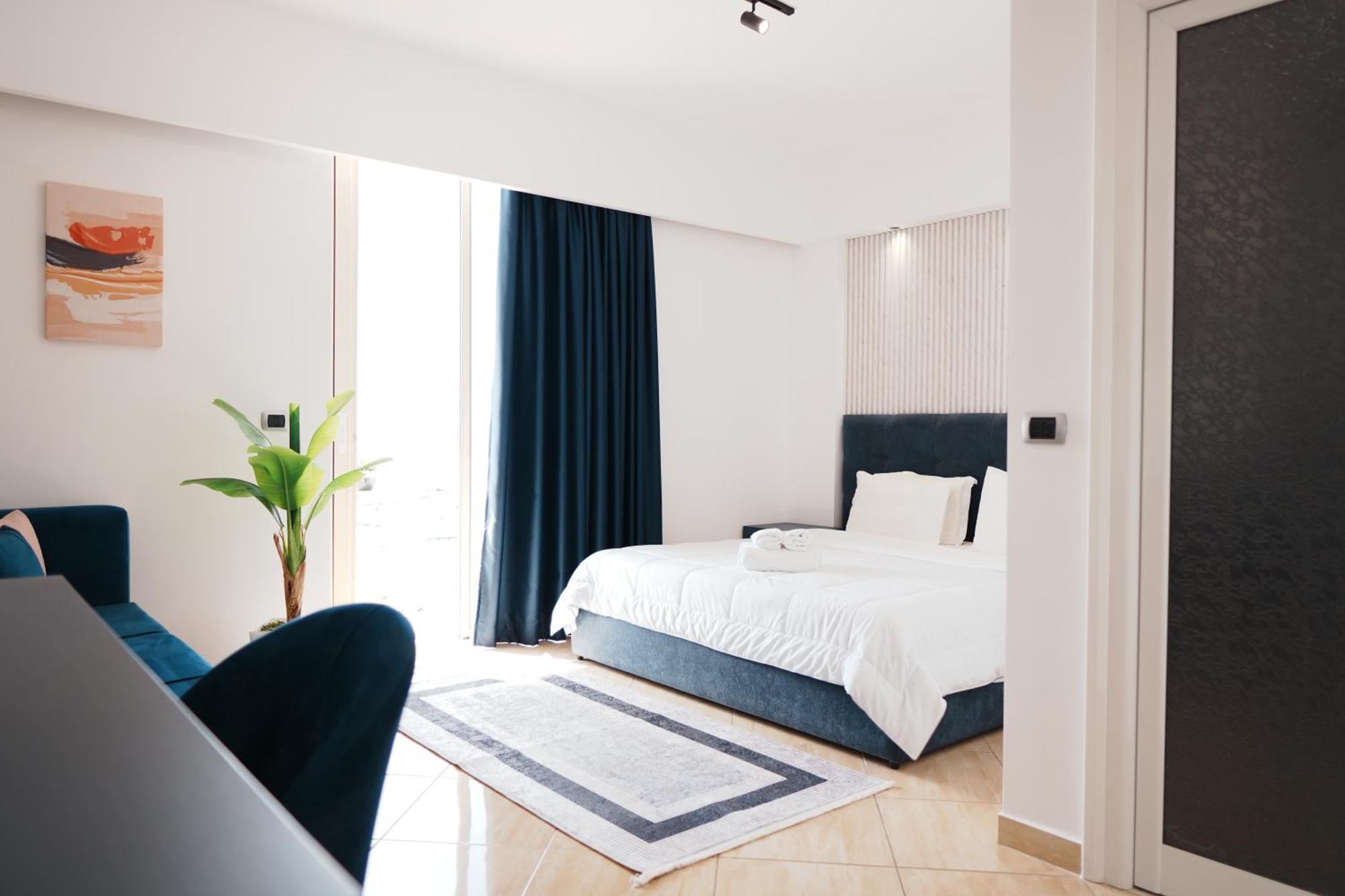 Hotel Blue Sky Sarandë Eksteriør bilde