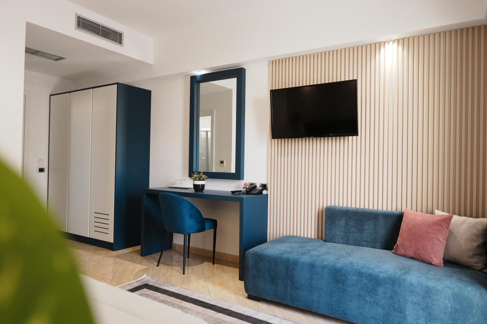 Hotel Blue Sky Sarandë Eksteriør bilde